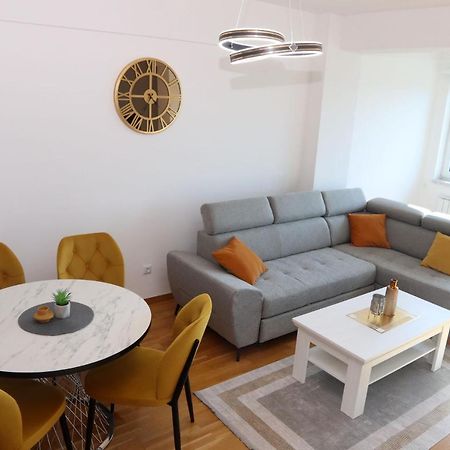 Apartment Cecovic - Mellain Tuzla Dış mekan fotoğraf