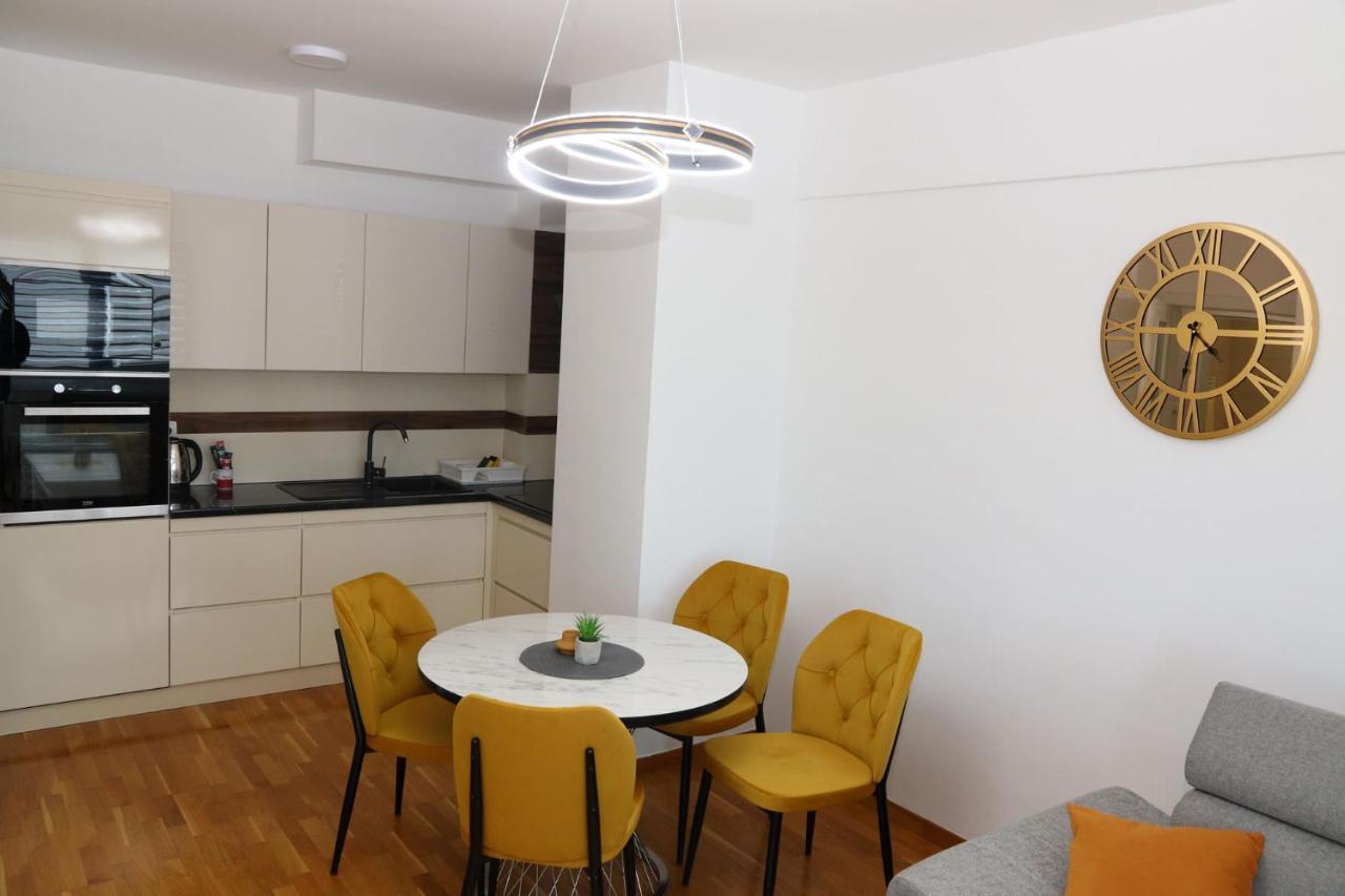 Apartment Cecovic - Mellain Tuzla Dış mekan fotoğraf