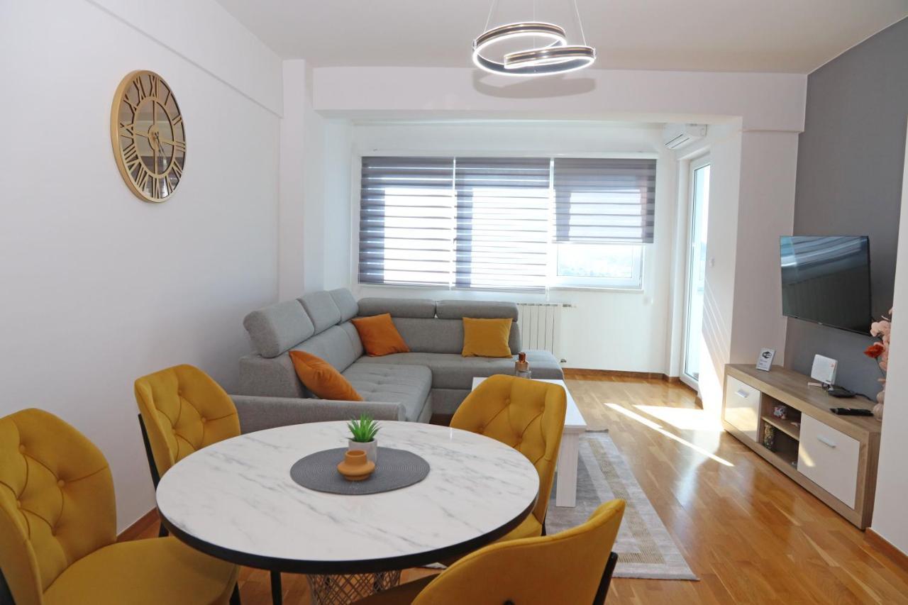 Apartment Cecovic - Mellain Tuzla Dış mekan fotoğraf
